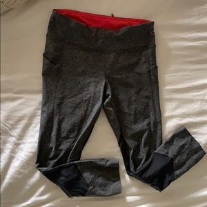 Lululemon cropped leggings